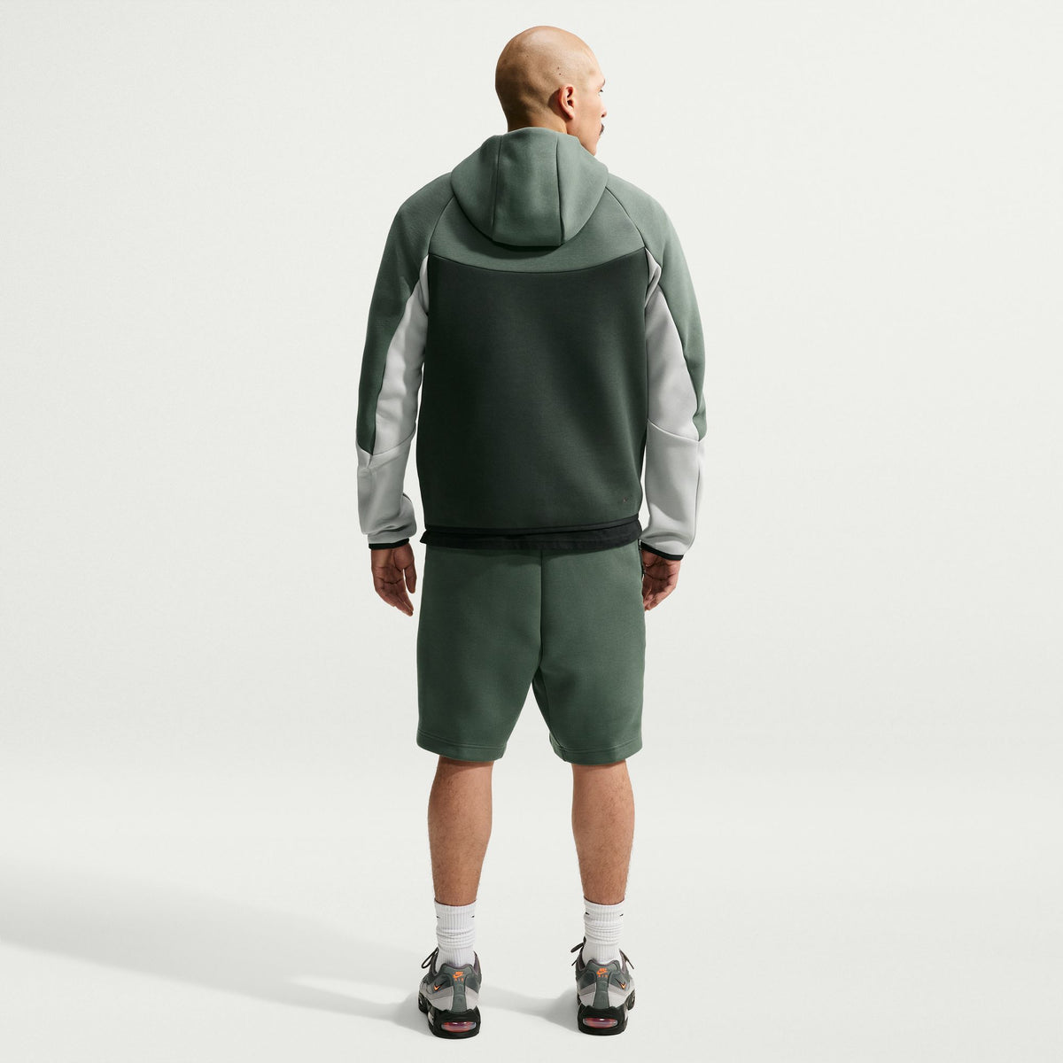 Nike Tech HV0949-304