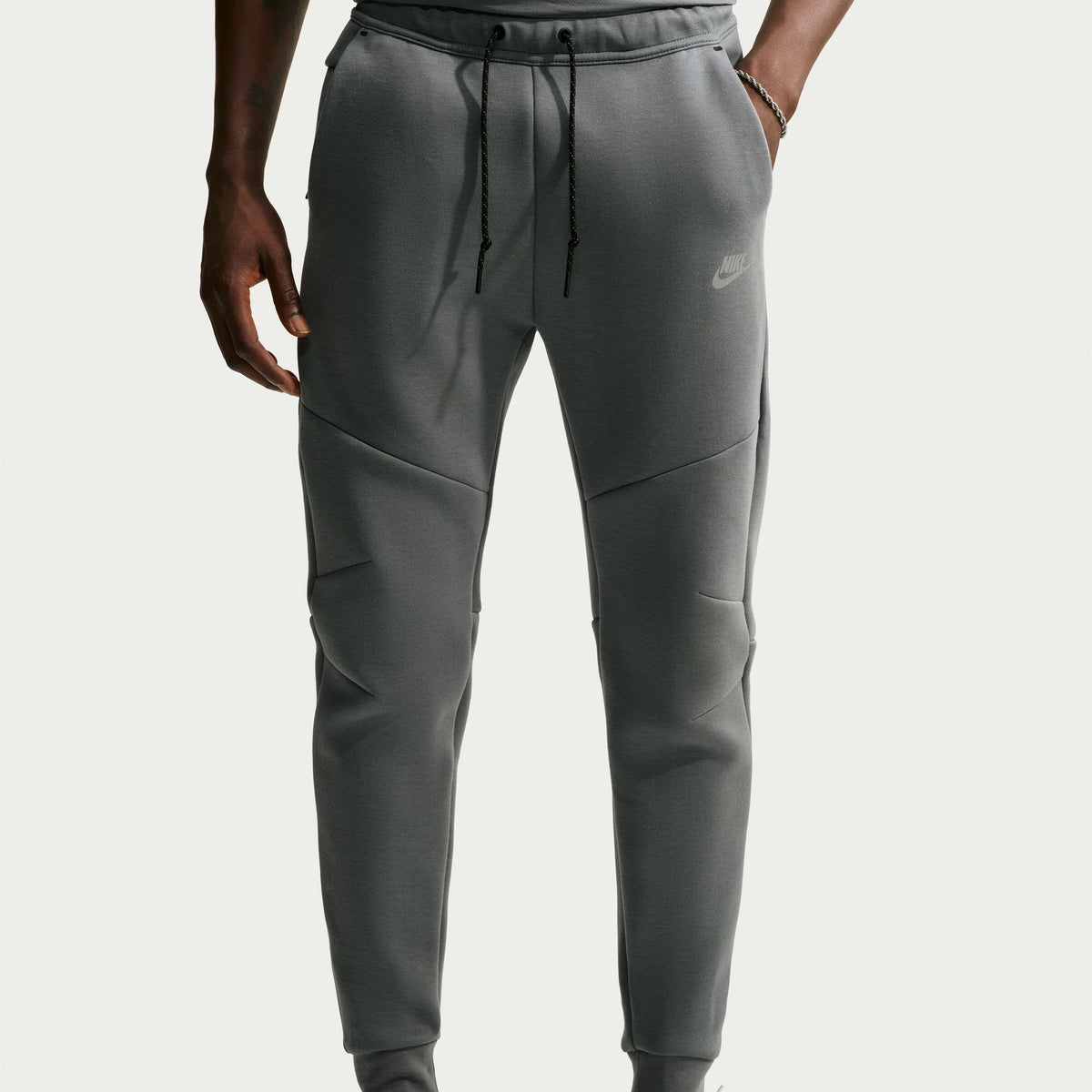 Nike Tech HV0959-065