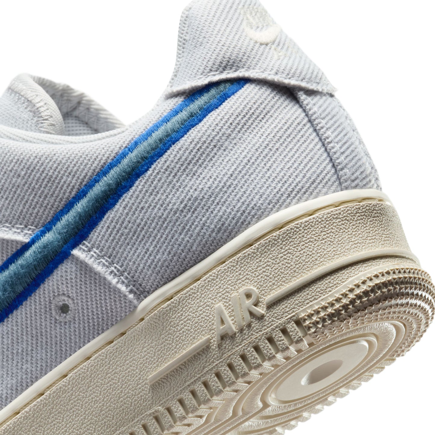Nike Air Force 1 Low Canvas HV1204-001