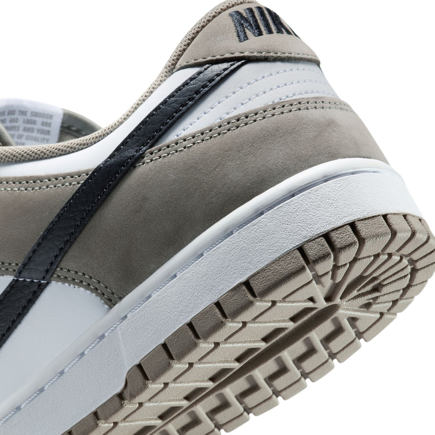 Nike Dunk Low IB3079-300
