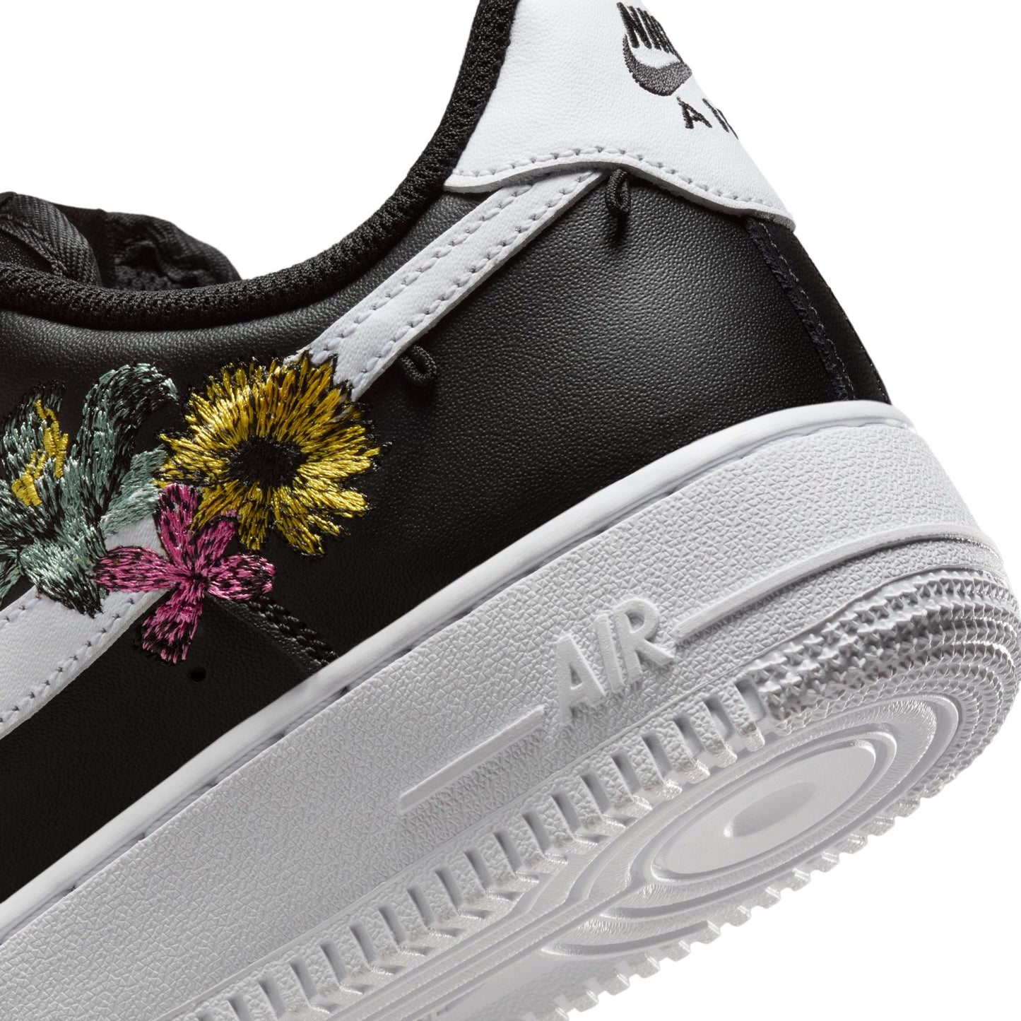 Nike Air Force 1 '07 Premium "Flowers" IB6644-001