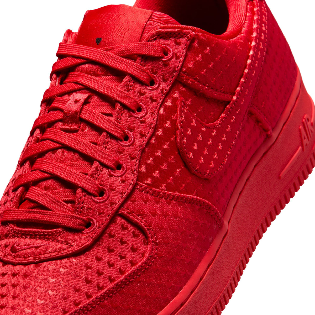 Nike Air Force 1 Retro "Valentine’s Day" IB6836-600