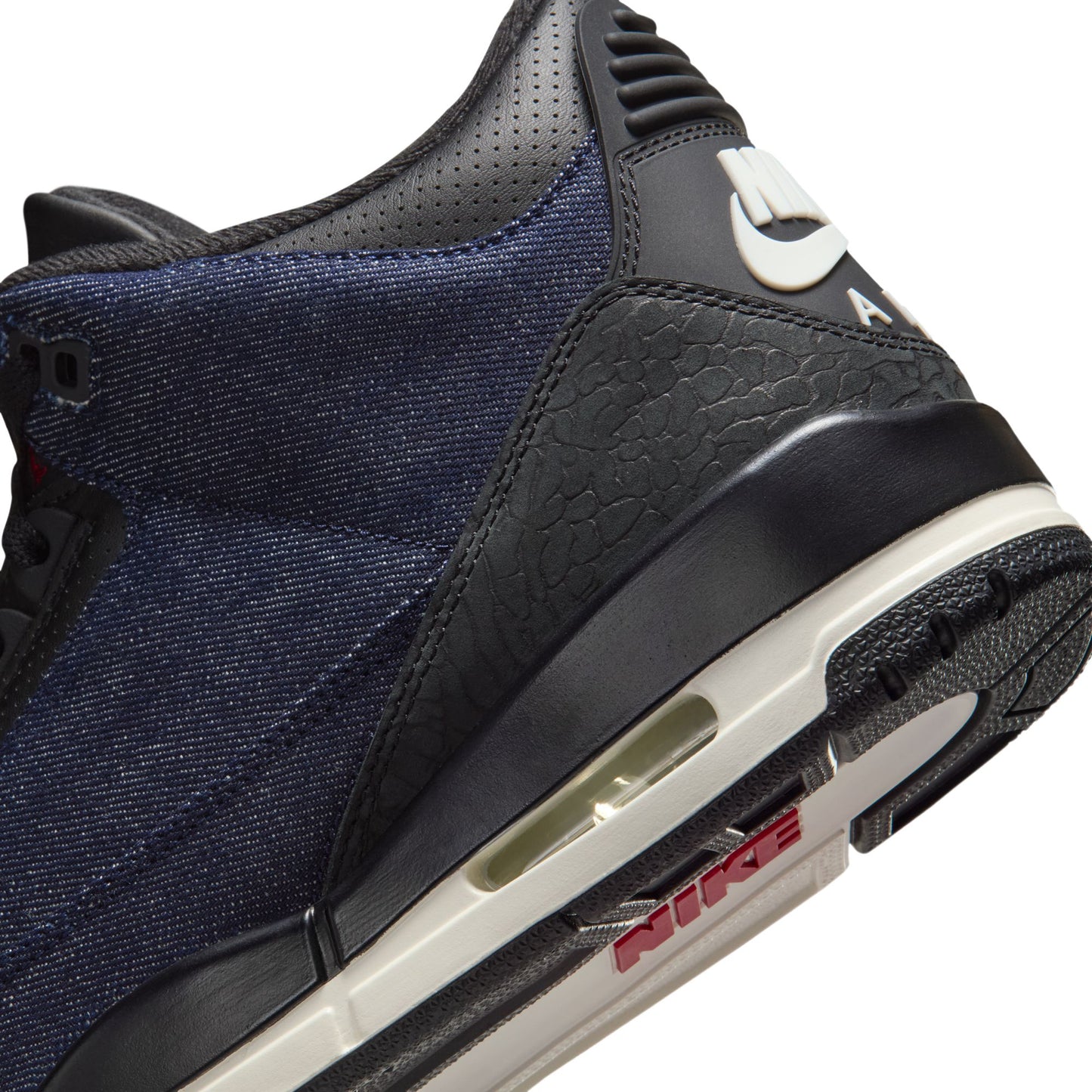 Air Jordan 3 x Levi's® "Indigo and Gym Red" IH7959-400