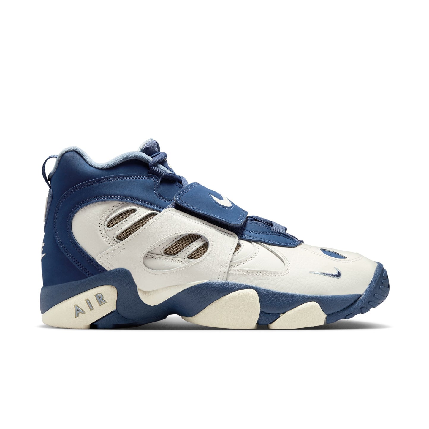 Nike Air Diamond Turf II II7080-100