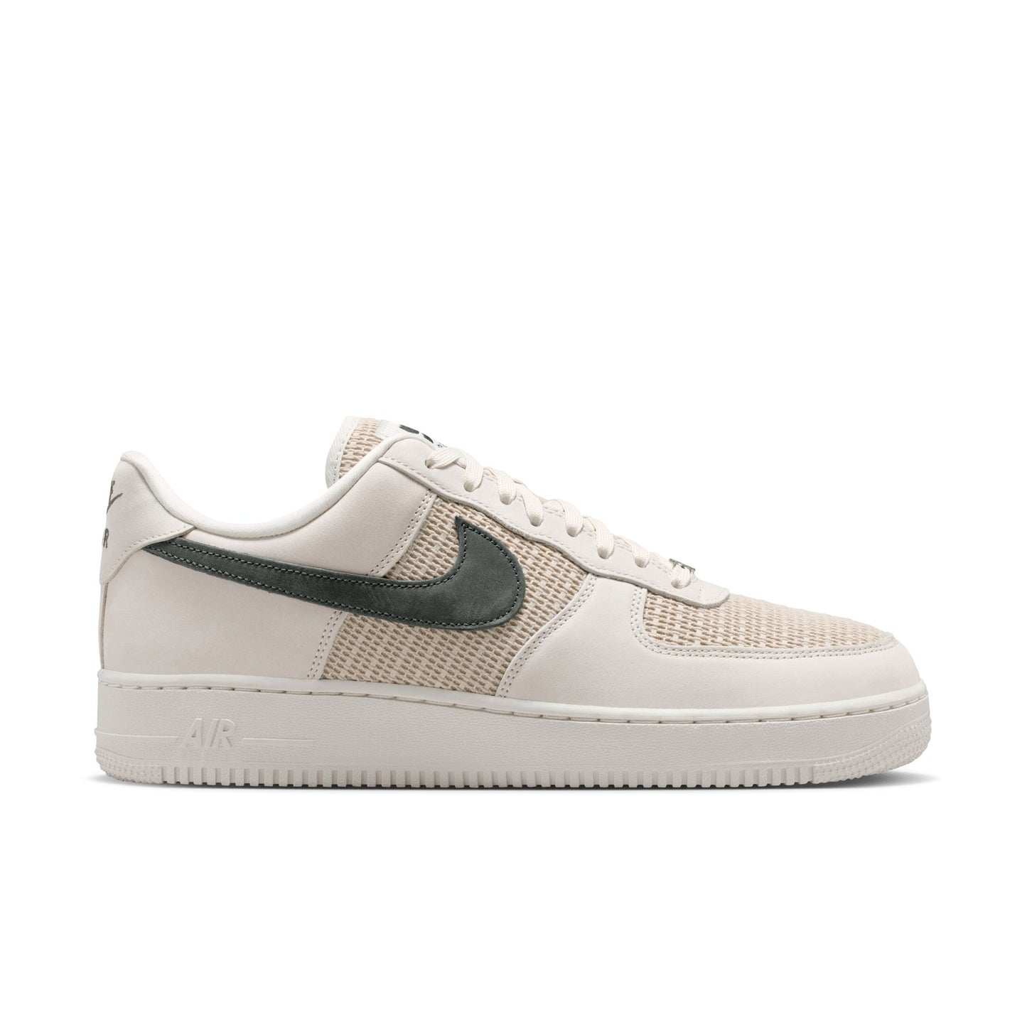 Nike Air Force 1 '07 LV8 II9807-002