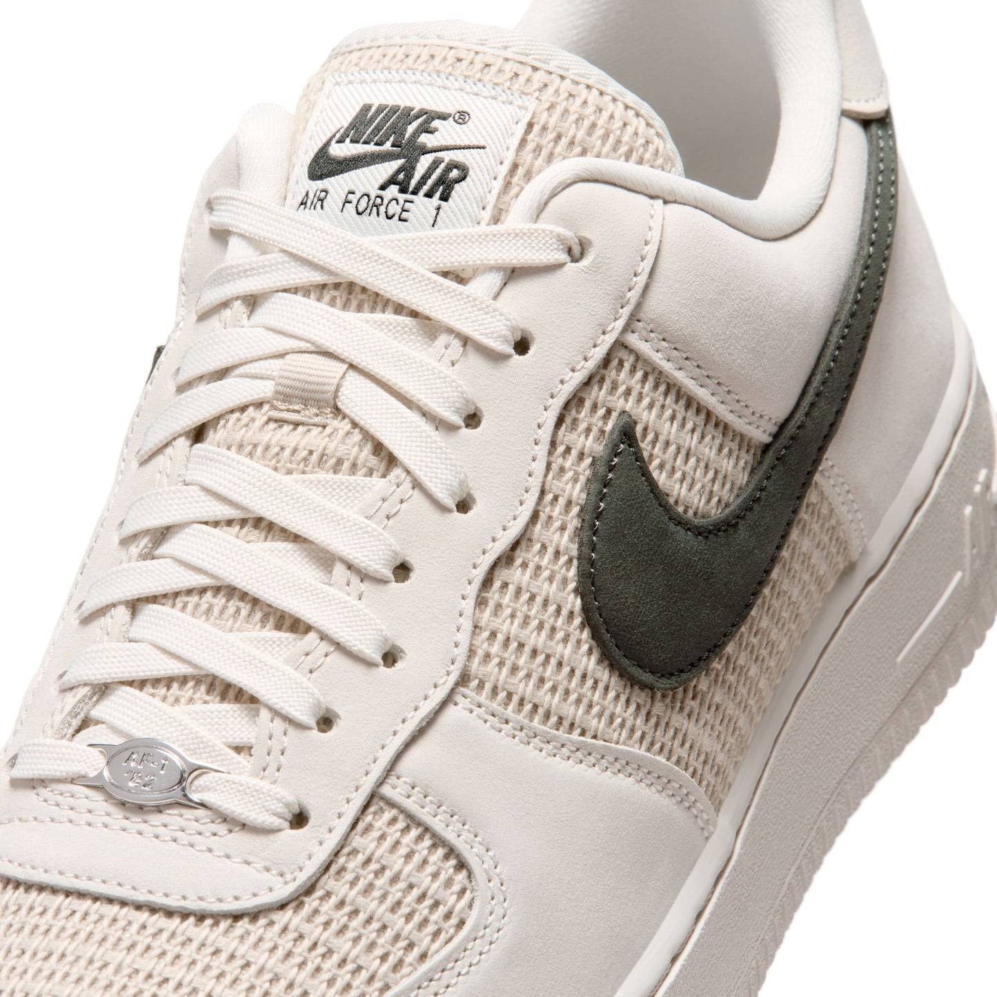 Nike Air Force 1 '07 LV8 II9807-002