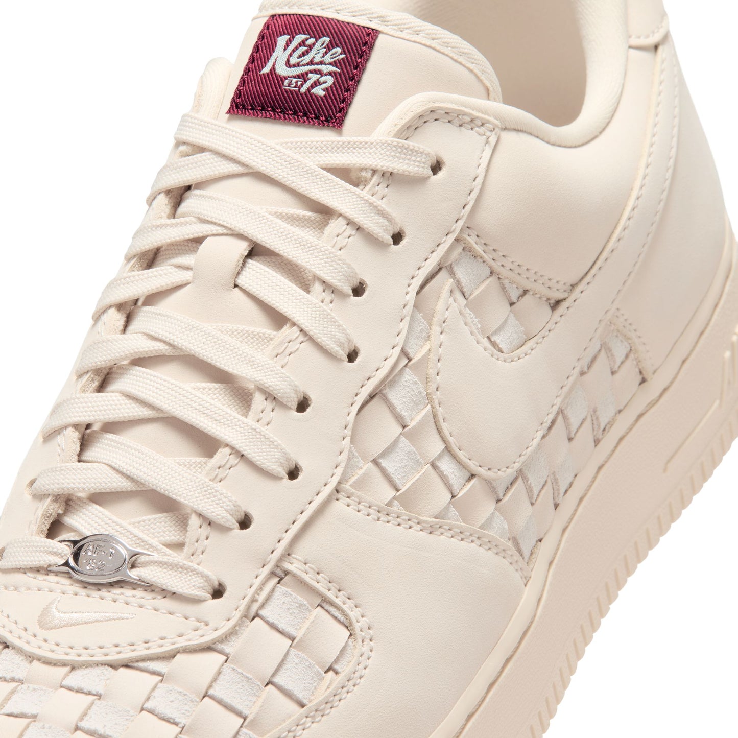 Nike Air Force 1 Low Retro Premium IM5755-100