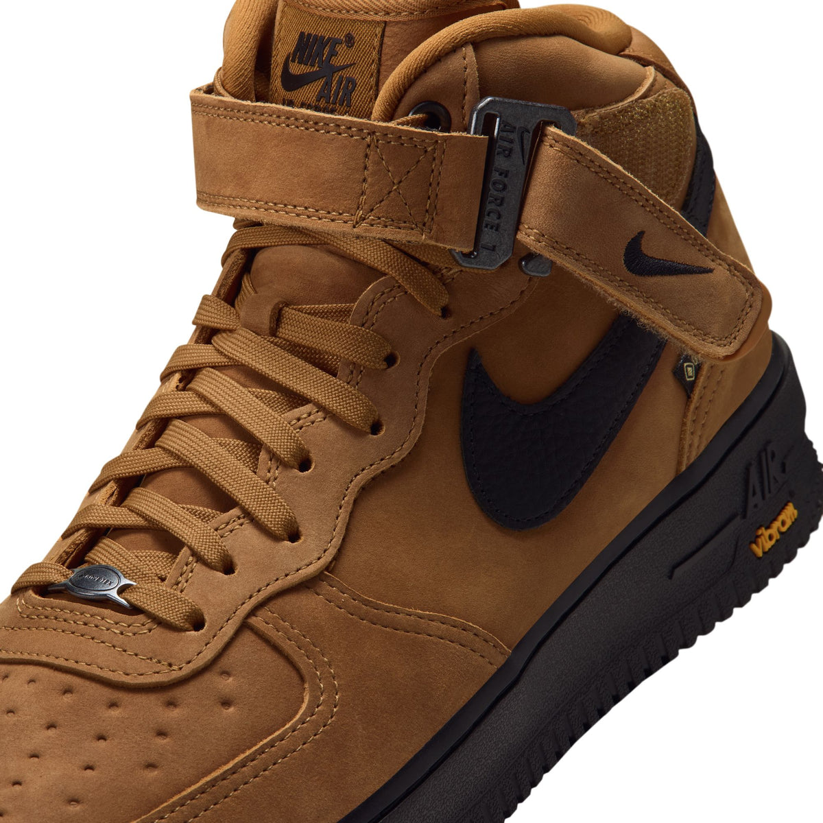 Nike Air Force 1 Mid '07 GORE-TEX Vibram IO1875-700