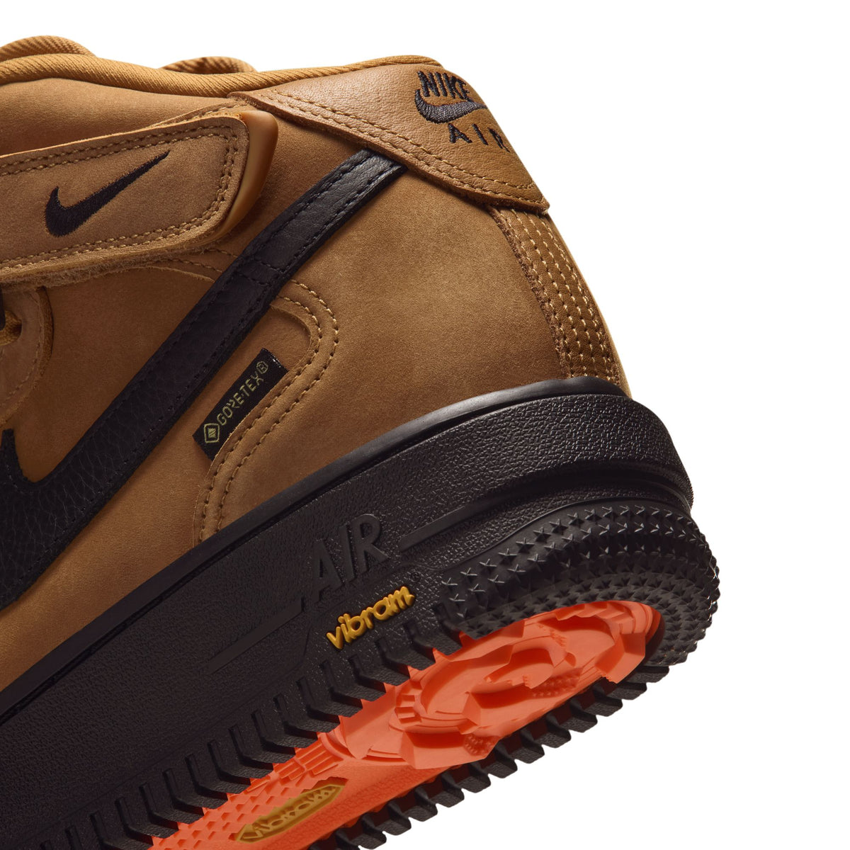 Nike Air Force 1 Mid '07 GORE-TEX Vibram IO1875-700