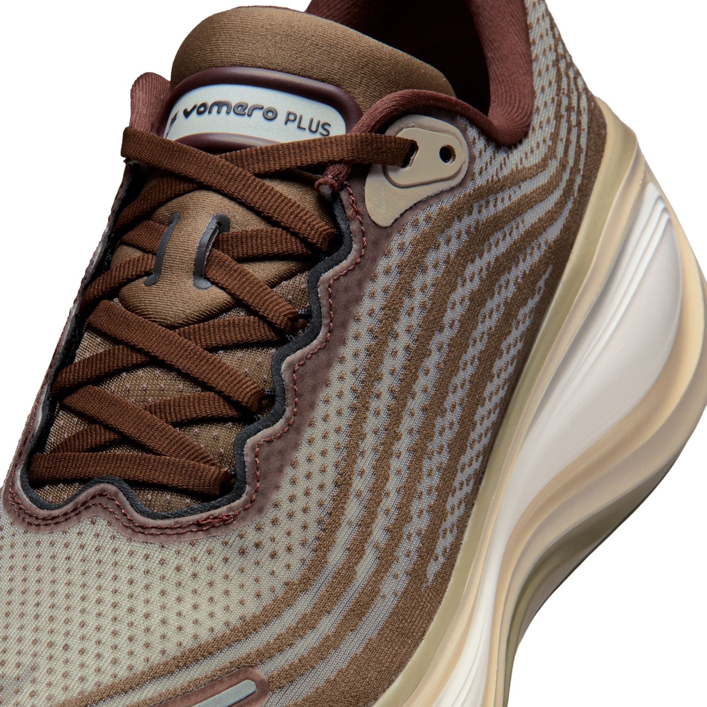 Nike Vomero Plus IO4482-001