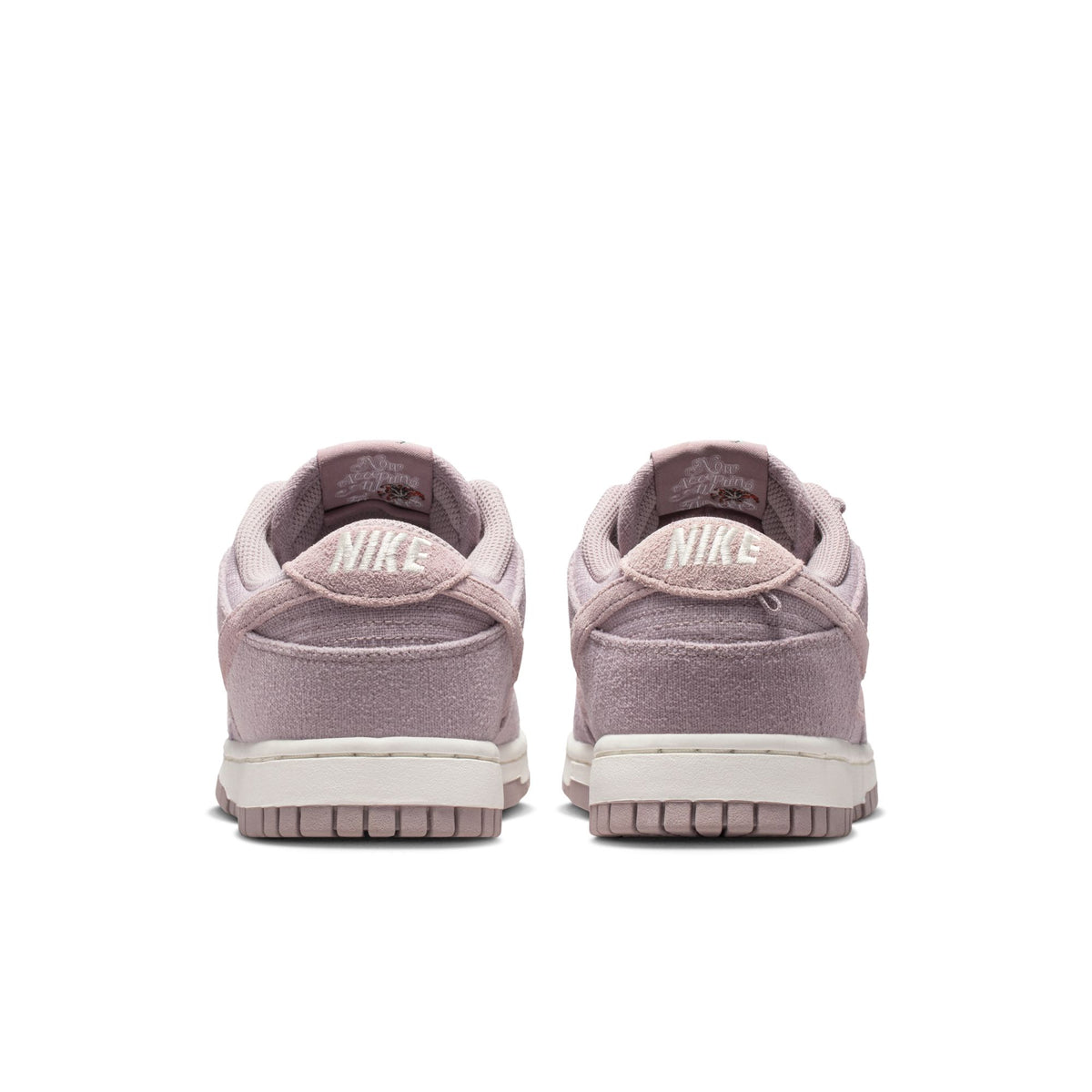 Nike Dunk Low "Flowers" IQ0386-226