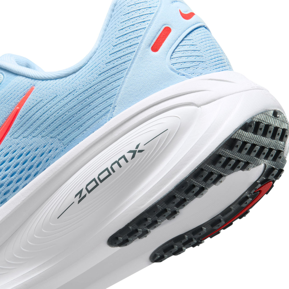 Nike Vomero 18 IQ9406-411