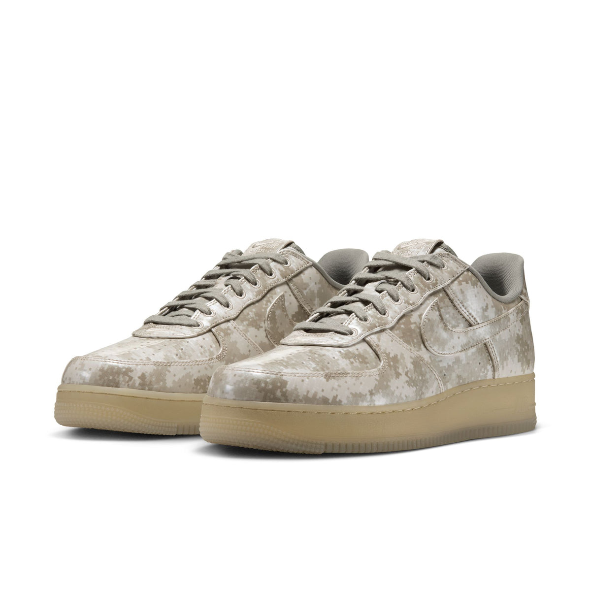 Nike Air Force 1 Low Retro Camo IV4885-900