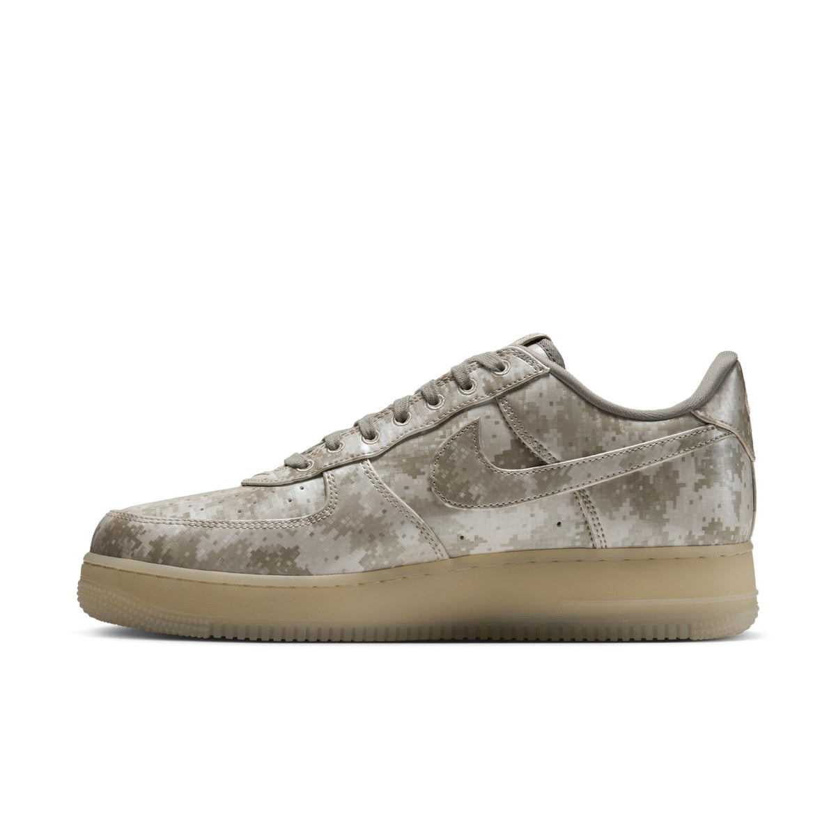 Nike Air Force 1 Low Retro Camo IV4885-900