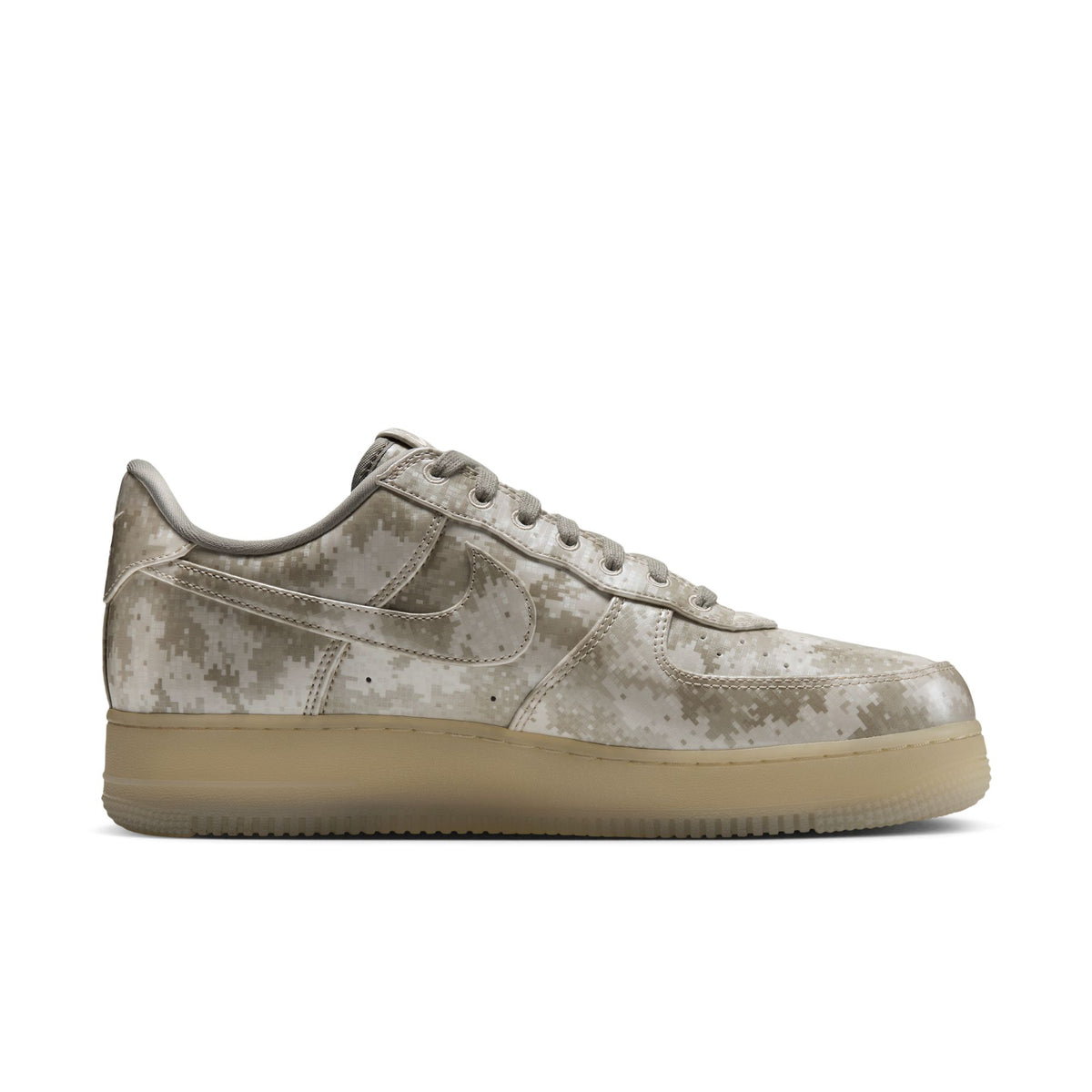 Nike Air Force 1 Low Retro Camo IV4885-900
