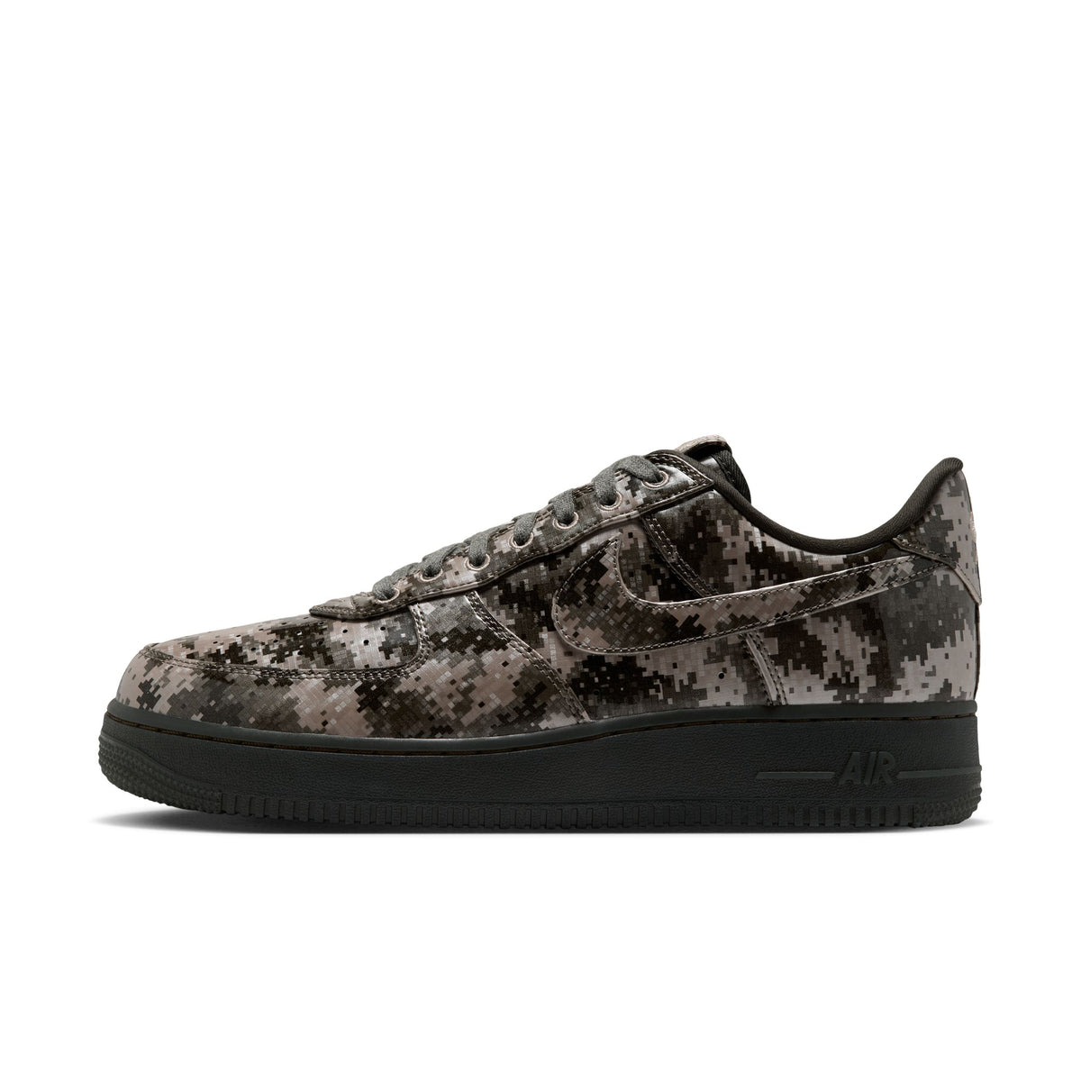 Nike Air Force 1 Low Retro Camo IV4885-901
