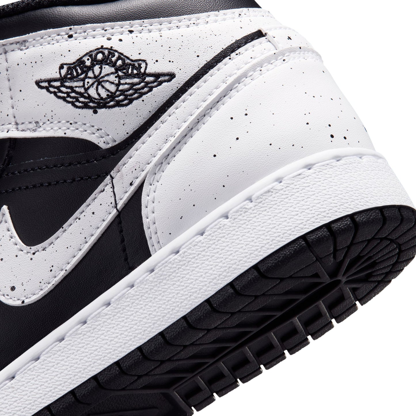 Air Jordan 1 Mid IX3526-010